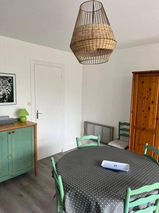 Bel Appartement De Bord De Mer Avec Veranda Roscoff Luaran gambar